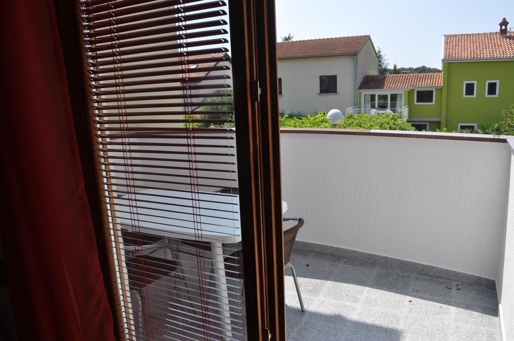 Apartment Drenovica Pula Phòng bức ảnh